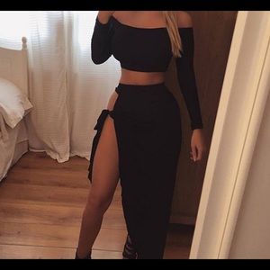 Super cute skirt with long sleeved crop top